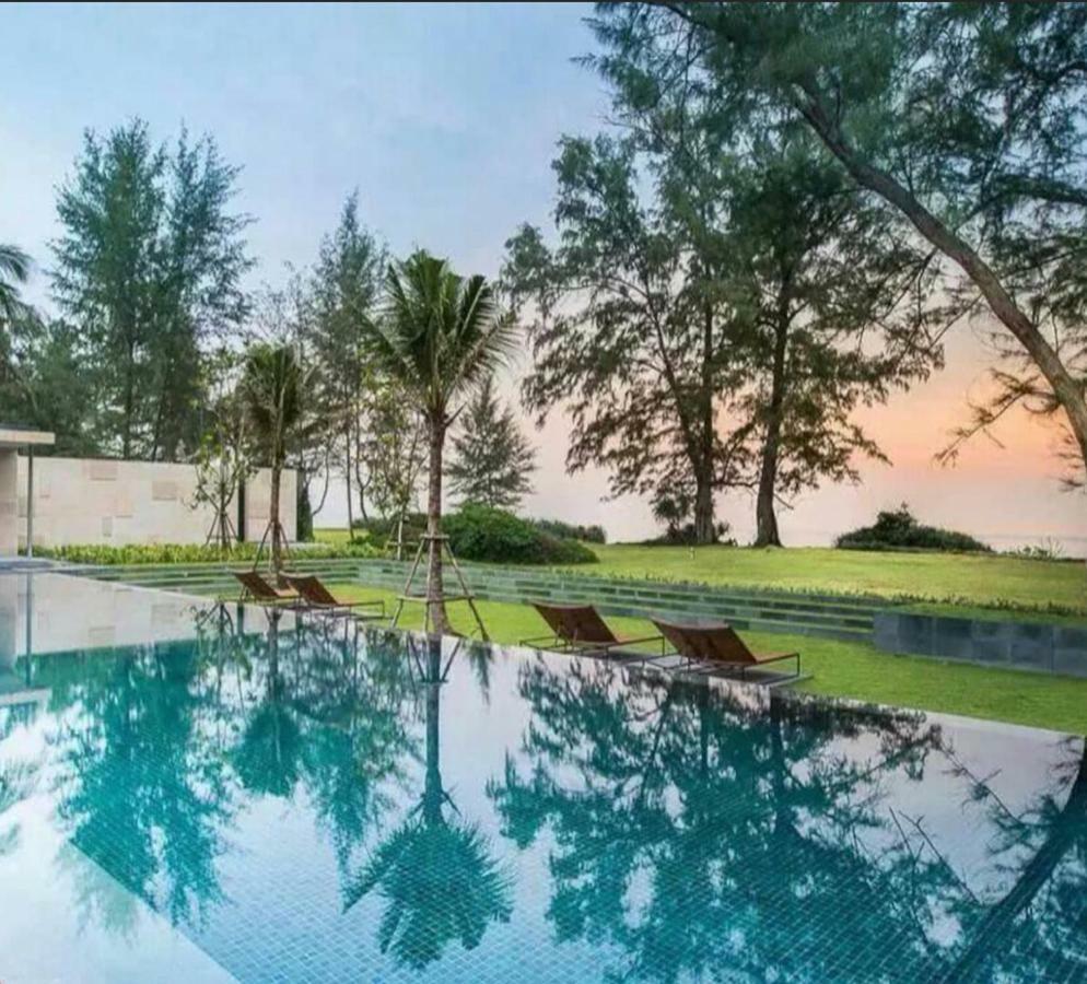 Baan Mai Khao Aparthotel Exterior photo